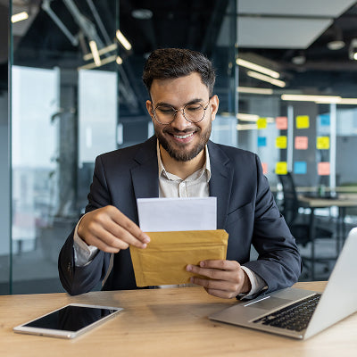 Corporate Holiday Cards: Strengthening Business Relationships with Thoughtful Greetings